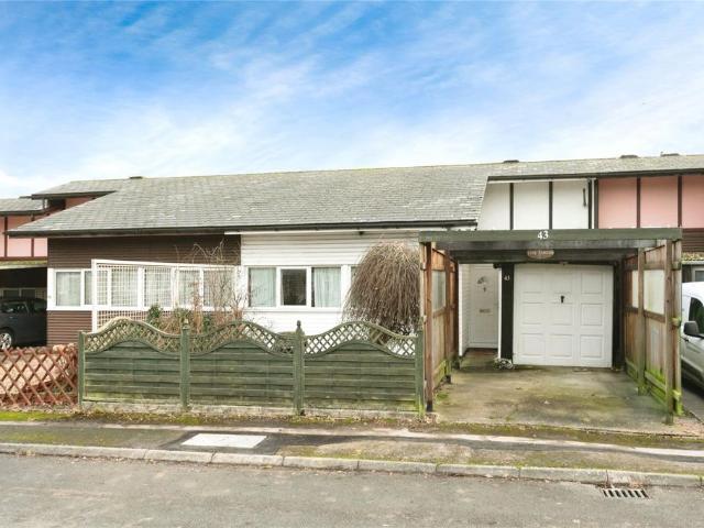 Bungalow for sale in Bletchley, Milton Keynes