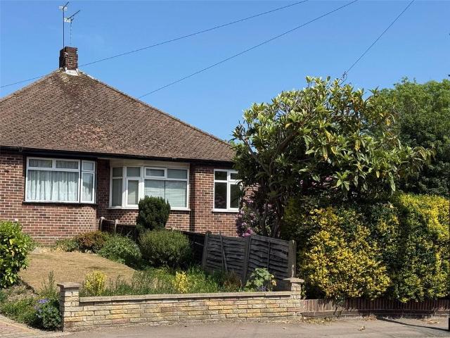 Bungalow for sale in New Barnet, Greater London