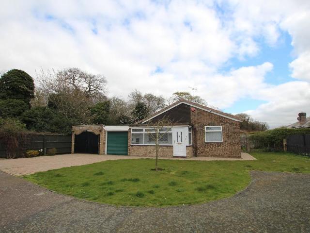 Bungalow for sale in Dale Hill, Essex