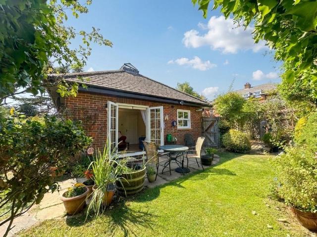 Bungalow for sale in Shenley, Hertsmere