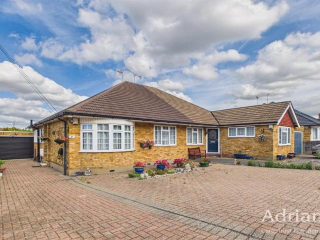 Bungalow for sale in Brook Street, Navestock Side