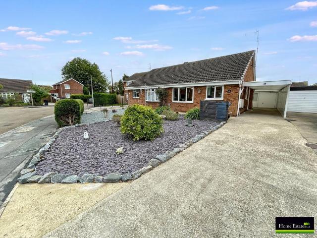Bungalow for sale in Kingswood, Hull