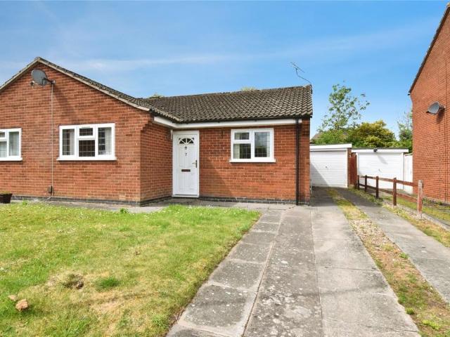 Bungalow for sale in Oadby, Leicestershire