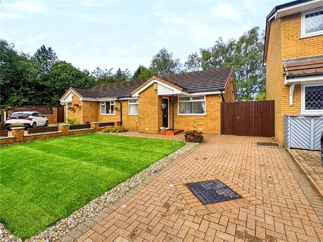 Bungalow for sale in Cowlishaw, Oldham