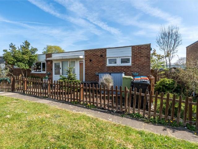Bungalow for sale in Bletchley and Fenny Stratford, Bletchley