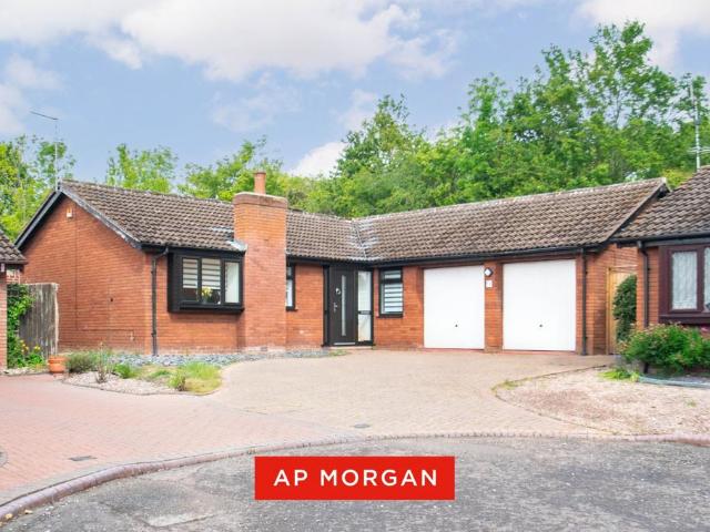 Bungalow for sale in Church Hill North, Redditch