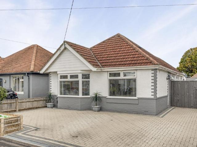 Bungalow for sale in Redbridge, City Of Southampton
