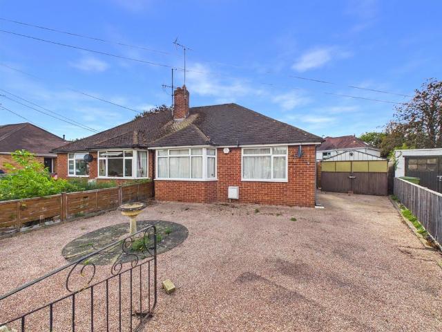 Bungalow for sale in Cleevemount, Golden Valley