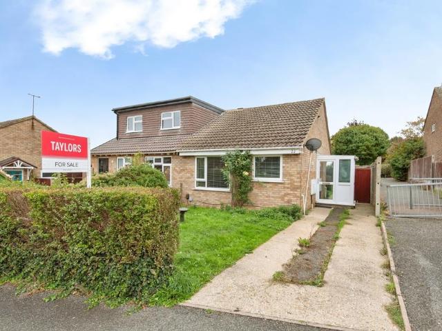 Bungalow for sale in Great Wymondley, North Hertfordshire