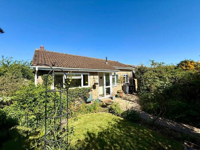 Bungalow for sale in Willingdon and Jevington, Cross In Hand