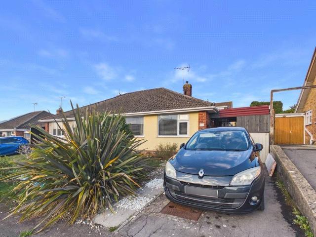 Bungalow for sale in Kingsway, Gloucester