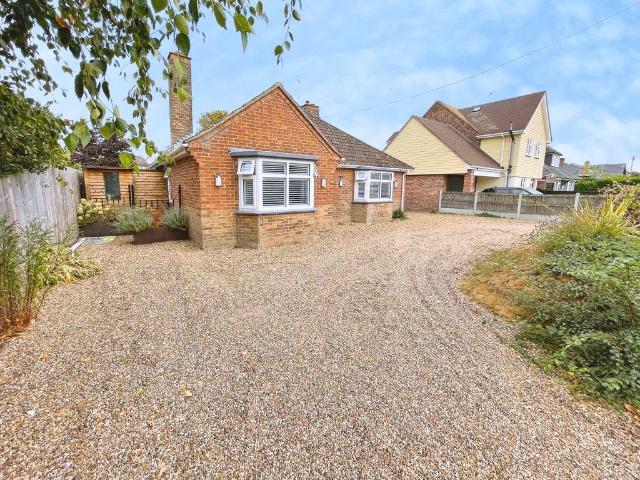 Bungalow for sale in Elmstead, Dale Hill