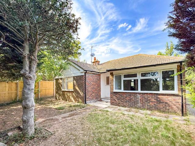 Bungalow for sale in Blackness, Wealden