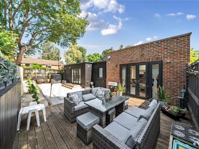Bungalow for sale in London Borough of Croydon, Purley
