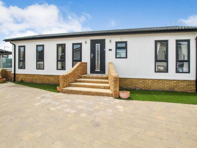 Bungalow for sale in Hillborough, The Bridge