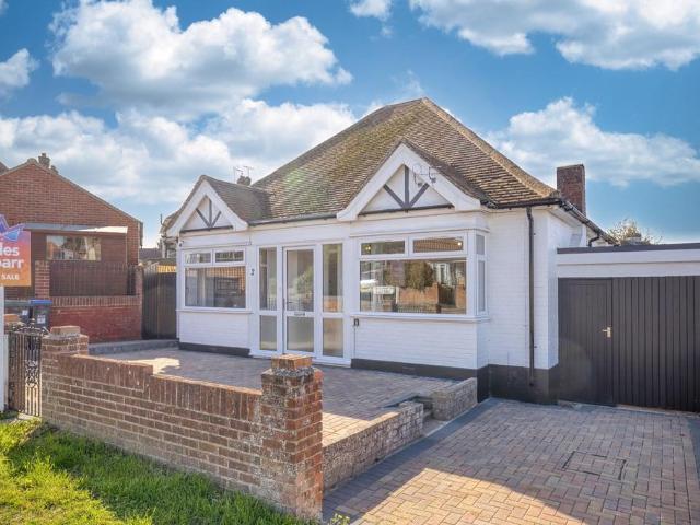 Bungalow for sale in Chilton, Acol