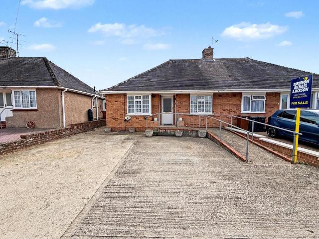 Bungalow for sale in Gillingham