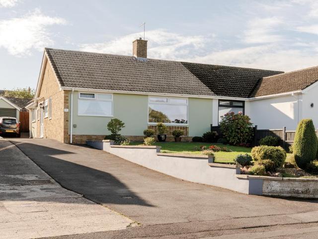 Bungalow for sale in North Weston, Portishead