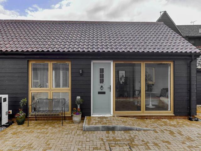 Bungalow for sale in King's Walden, Hertfordshire