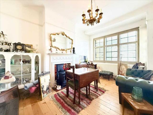 Bungalow for sale in Leigh on Sea, Southend-on-Sea