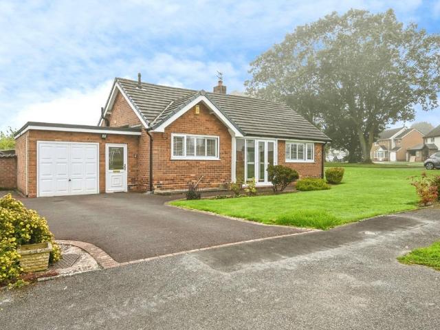 Bungalow for sale in Appleton, Warrington