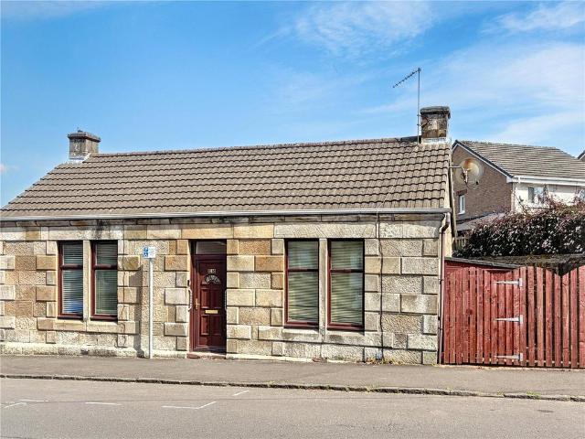 Bungalow for sale in High Blantyre, Blantyre