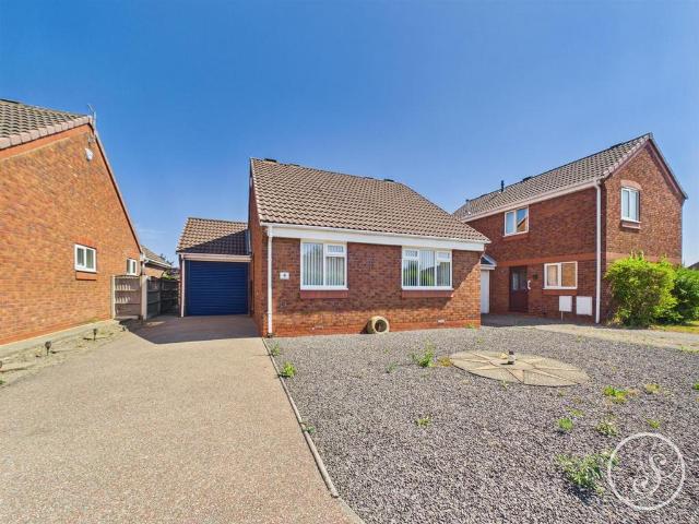 Bungalow for sale in Whitkirk, Colton