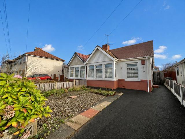 Bungalow for sale in Anchorsholme