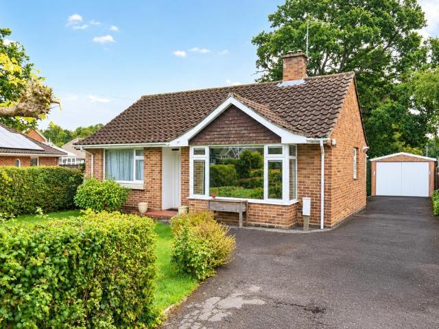 Bungalow for sale in Peverells Wood, Eastleigh
