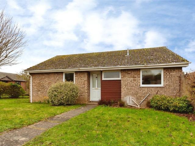 Bungalow for sale in Bedingfield, Suffolk