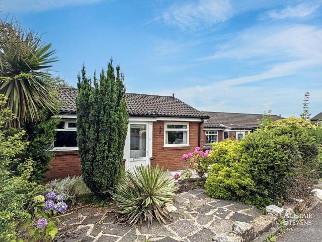 Bungalow for sale in Oldham Edge, Pendock