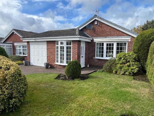 Bungalow for sale in Hurst, Greenheys