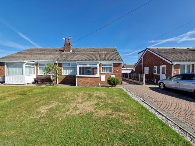 Bungalow for sale in Cabus, Lancashire