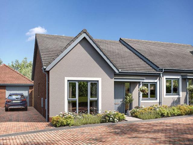 Bungalow for sale in Coggeshall, Chipping Hill