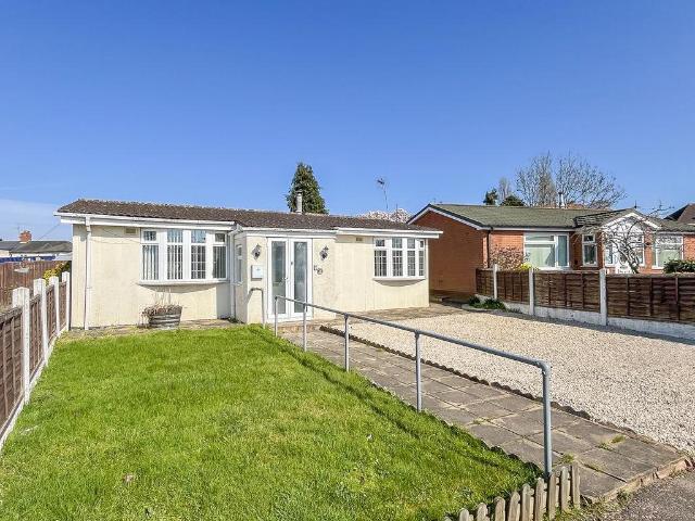 Bungalow for sale in Wednesfield, West Midlands