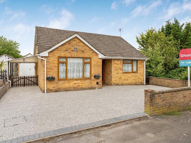 Bungalow for sale in Bolton Low Houses, Hampshire