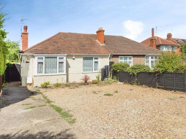 Bungalow for sale in Roade, West Northamptonshire