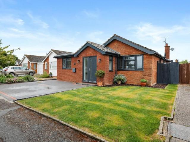 Bungalow for sale in Chelmondiston