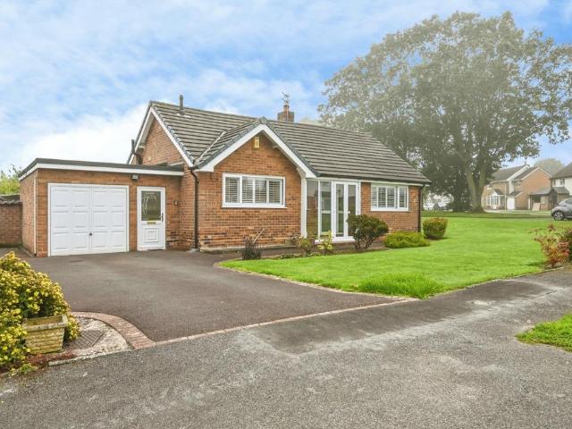 Bungalow for sale in Appleton, Warrington