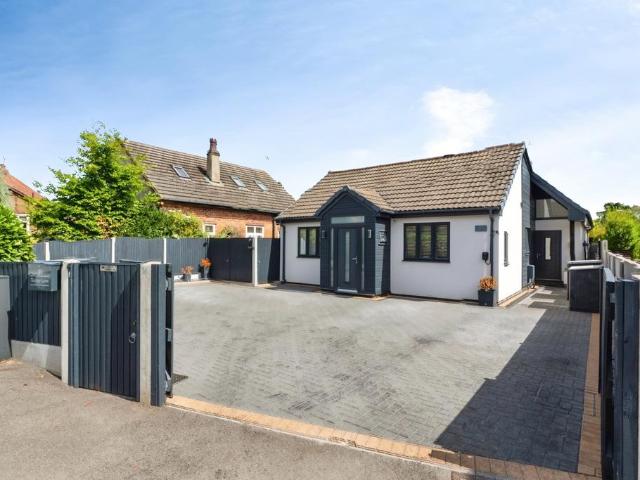 Bungalow for sale in Long Whatton, North West Leicestershire