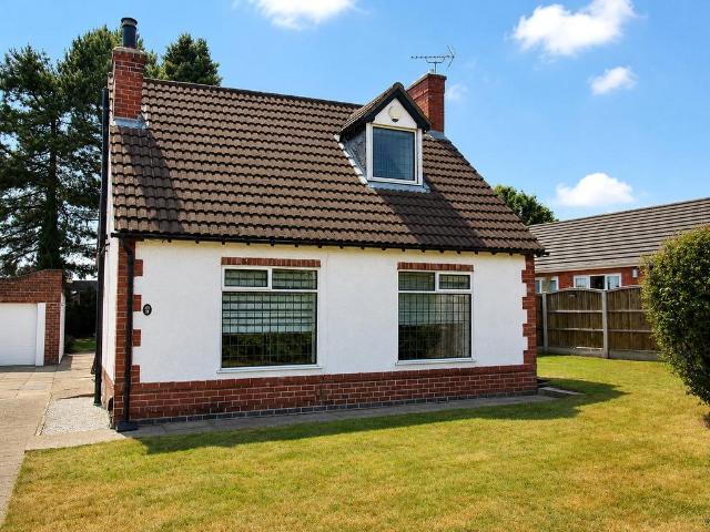 Bungalow for sale in Mansfield Woodhouse, Mansfield