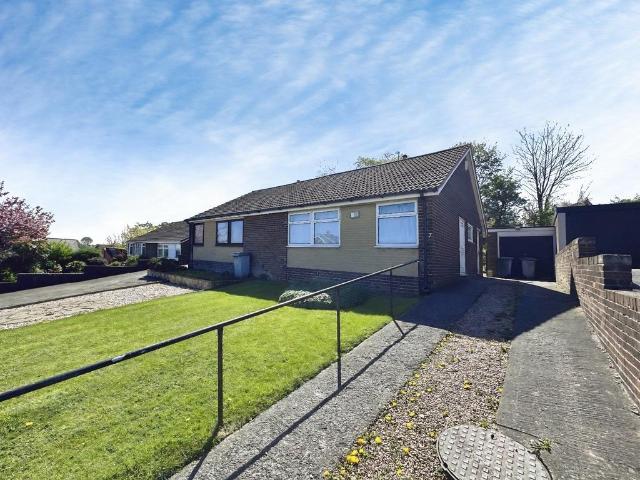 Bungalow for sale in Hightown, West Yorkshire