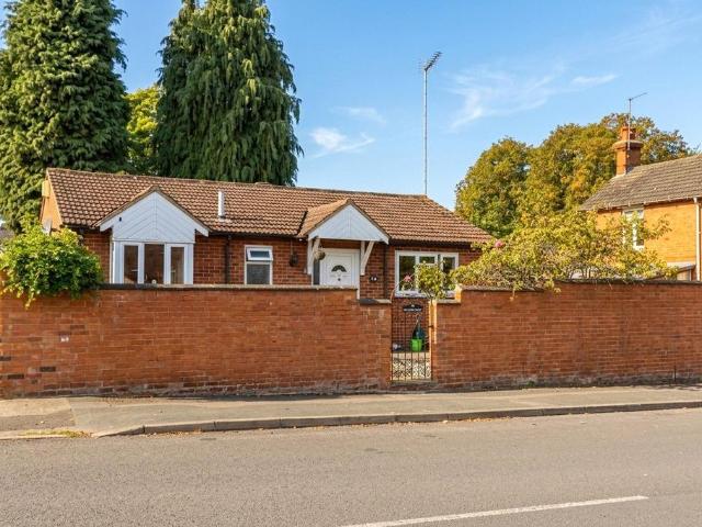 Bungalow for sale in Old Wolverton, Milton Keynes