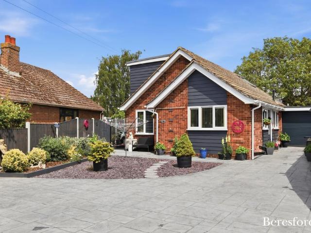 Bungalow for sale in Maldon, Essex