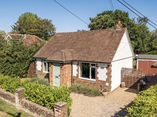 Bungalow for sale in Fole, Surrey