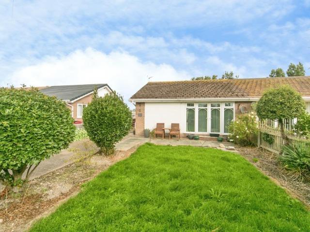 Bungalow for sale in Towyn, Wales