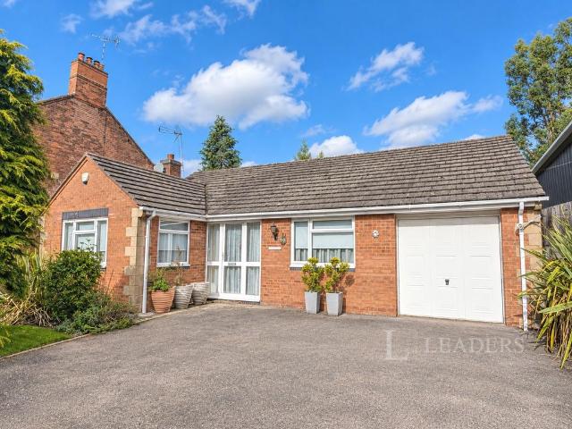 Bungalow for sale in Shottlegate, Amber Valley