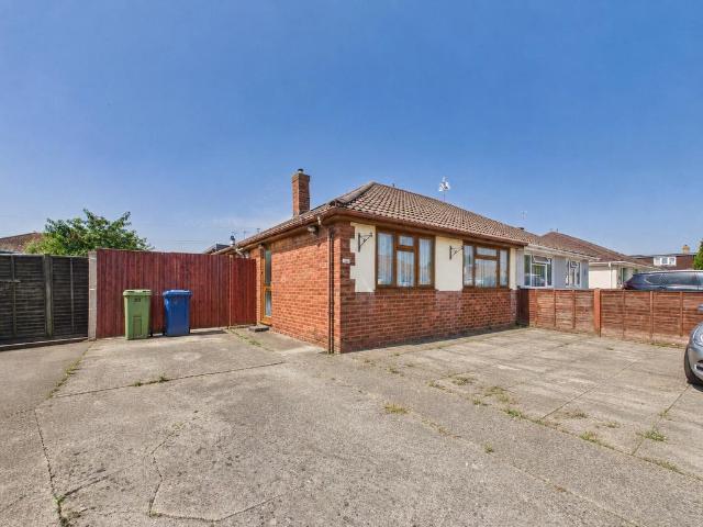 Bungalow for sale in Pamington, Gloucestershire