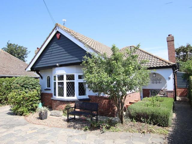 Bungalow for sale in Dale Hill, Essex