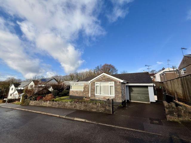 Bungalow for sale in Lamellion, Cornwall